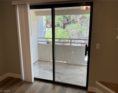 2635 S Durango Drive - Photo Thumbnail 19