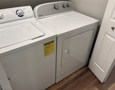 2635 S Durango Drive - Photo Thumbnail 18