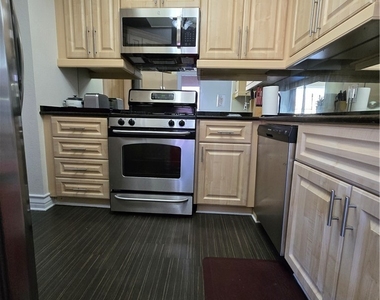 220 E Flamingo Road - Photo Thumbnail 21