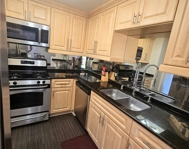 220 E Flamingo Road - Photo Thumbnail 25