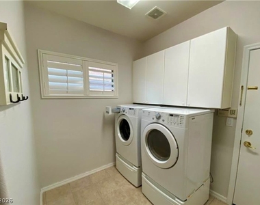 43 Braelinn Drive - Photo Thumbnail 16