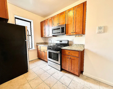102-45 Corona Avenue - Photo Thumbnail 7