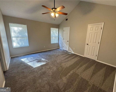 2441 Northmill Lane - Photo Thumbnail 14
