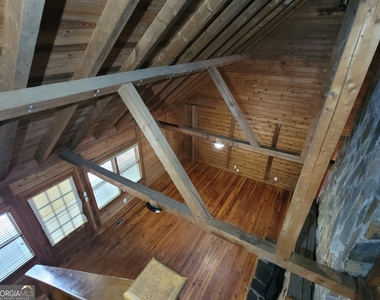 2391 Booth Circle - Photo Thumbnail 16