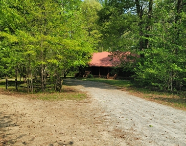 2391 Booth Circle - Photo Thumbnail 1