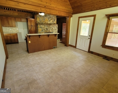 2391 Booth Circle - Photo Thumbnail 35