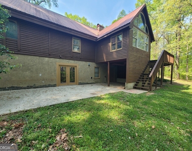 2391 Booth Circle - Photo Thumbnail 7