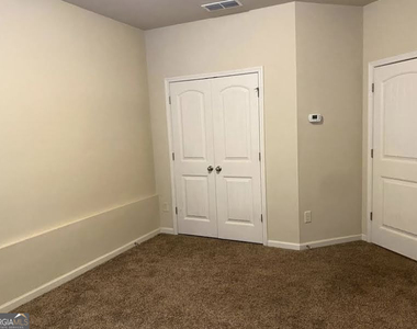 1331 Kingston Trail - Photo Thumbnail 4