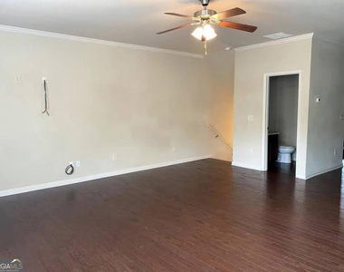 1331 Kingston Trail - Photo Thumbnail 8