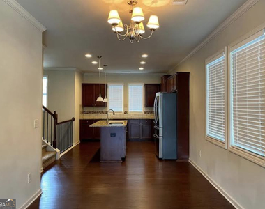 1331 Kingston Trail - Photo Thumbnail 12