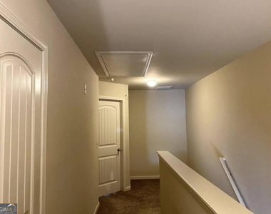 1331 Kingston Trail - Photo Thumbnail 33