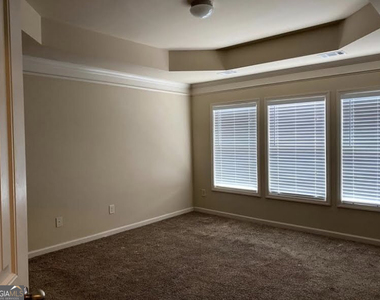 1331 Kingston Trail - Photo Thumbnail 24