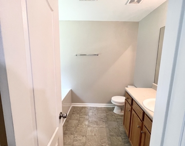 309 Christian Lane - Photo Thumbnail 22