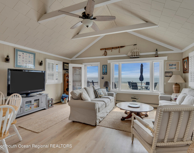 61 Beach Front - Photo Thumbnail 3