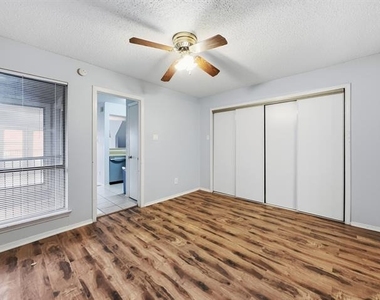 9835 Walnut Street - Photo Thumbnail 11