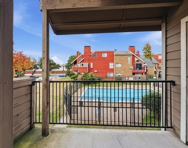 9835 Walnut Street - Photo Thumbnail 8