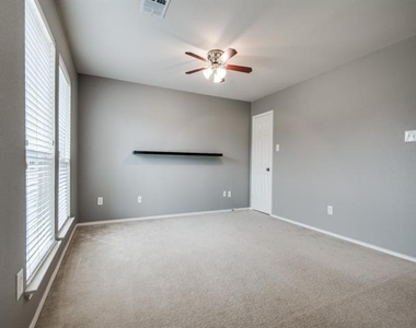 10120 Cherry Hill Lane - Photo Thumbnail 16