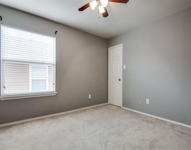 10120 Cherry Hill Lane - Photo Thumbnail 20