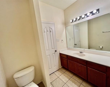 848 Mirabell Court - Photo Thumbnail 19