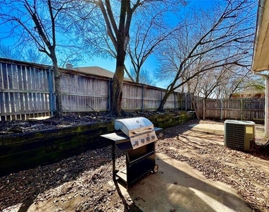 848 Mirabell Court - Photo Thumbnail 26