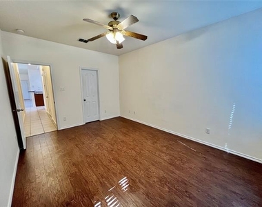 848 Mirabell Court - Photo Thumbnail 16