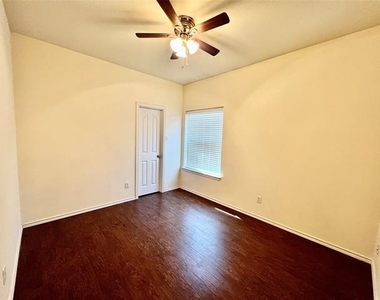 848 Mirabell Court - Photo Thumbnail 20