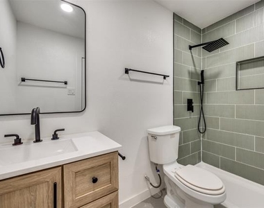 1646 Jackson Street - Photo Thumbnail 10