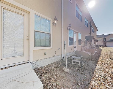 1540 Aldra Drive - Photo Thumbnail 14