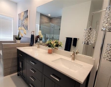 5100 Verde Valley Lane - Photo Thumbnail 20