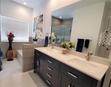 5100 Verde Valley Lane - Photo Thumbnail 19