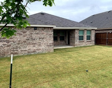 2444 Larimar Drive - Photo Thumbnail 25