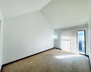 7152 Fair Oaks Avenue - Photo Thumbnail 7