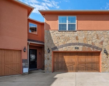 2685 Venice Drive - Photo Thumbnail 6