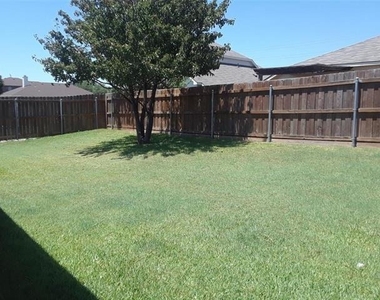 2428 Collier Drive - Photo Thumbnail 19