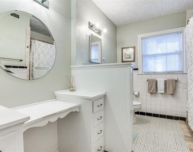 1405 Bluebonnet Drive - Photo Thumbnail 13
