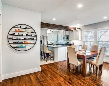 1405 Bluebonnet Drive - Photo Thumbnail 5