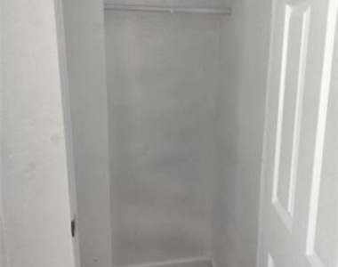 410 Jefferson Avenue - Photo Thumbnail 9