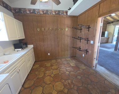 14127 Equestrian Way - Photo Thumbnail 11