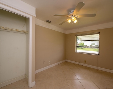 2107 Campanelli Boulevard - Photo Thumbnail 21