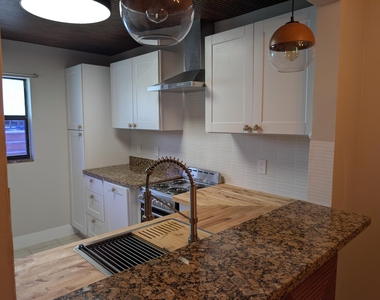 6772 S Palmetto Cir Circle S - Photo Thumbnail 10