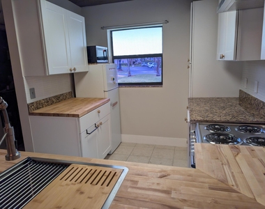 6772 S Palmetto Cir Circle S - Photo Thumbnail 11