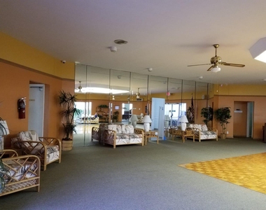 700 Village Green Court - Photo Thumbnail 27