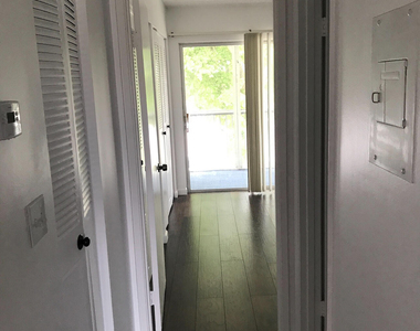 700 Village Green Court - Photo Thumbnail 22