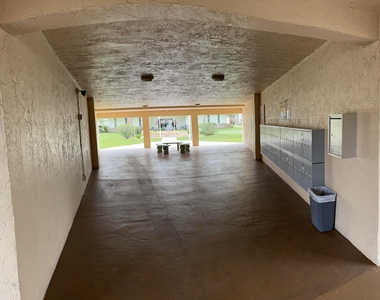 700 Village Green Court - Photo Thumbnail 4