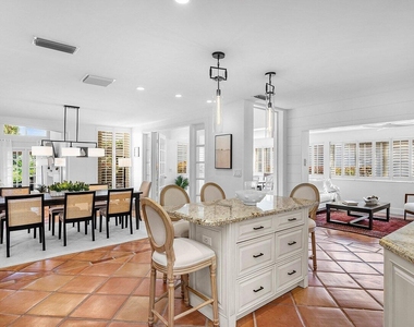18 Bristol Lane - Photo Thumbnail 16