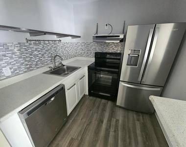 145 Sheffield F - Photo Thumbnail 3