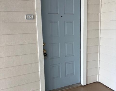 2303 N Congress Avenue - Photo Thumbnail 2