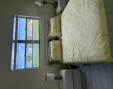389 Fanshaw - Photo Thumbnail 21