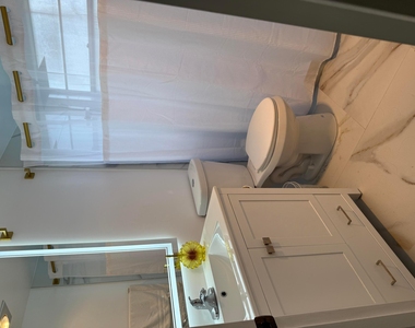 389 Fanshaw - Photo Thumbnail 28