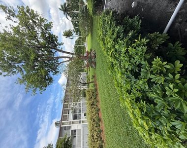 389 Fanshaw - Photo Thumbnail 5